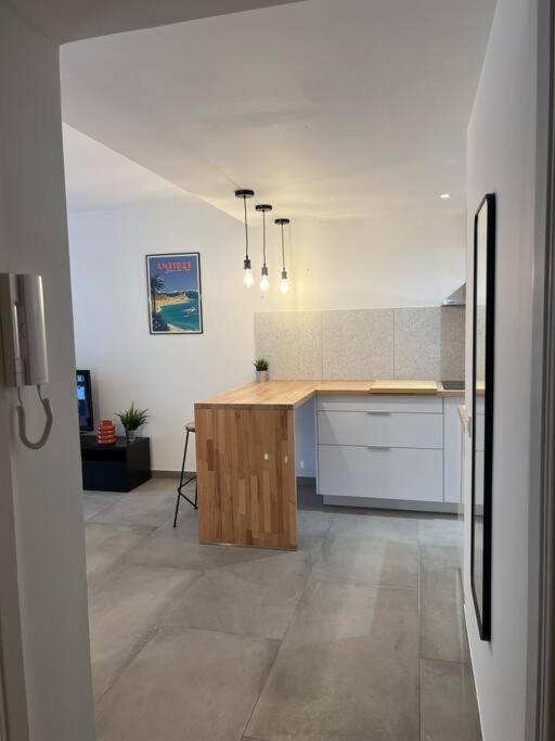Proche Et Vieil + Parking * Antibes