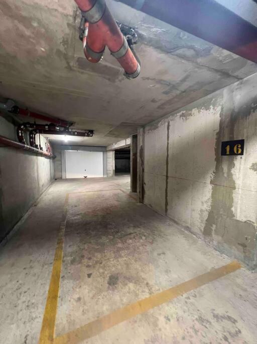 Proche Et Vieil + Parking Apartamento
